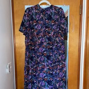 Maternity midi tea dress with buttons in purple floral print